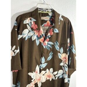 Tommy Bahama 100% Silk Brown w/ Peach Floral Hawaiian Men’s XXL Short SL. Shirt